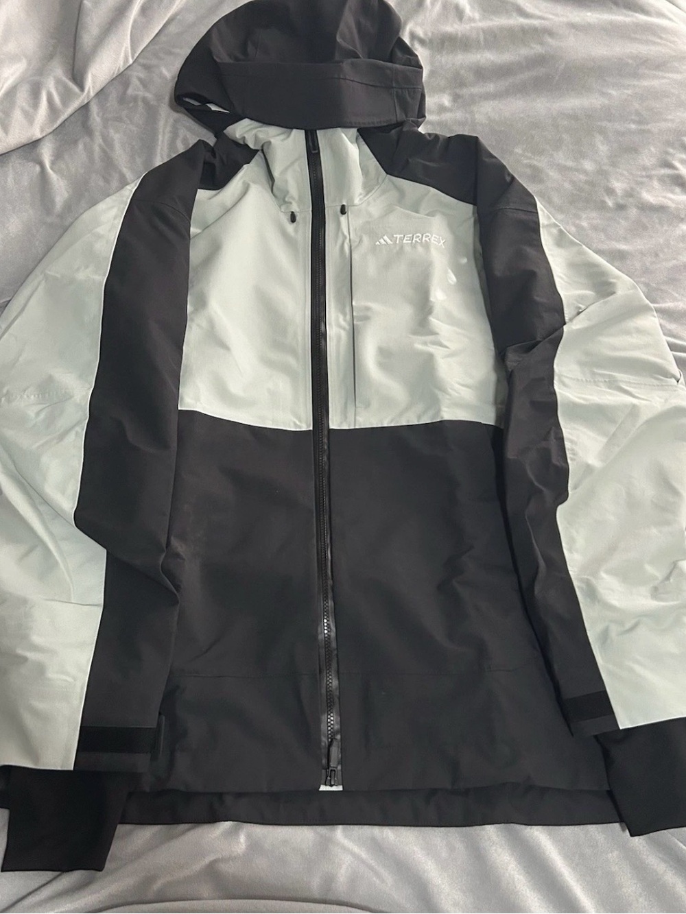 Adidas Terrex Techrock 3L RAIN.RDY Post Consumer Snow Jacket Size L Retail $750